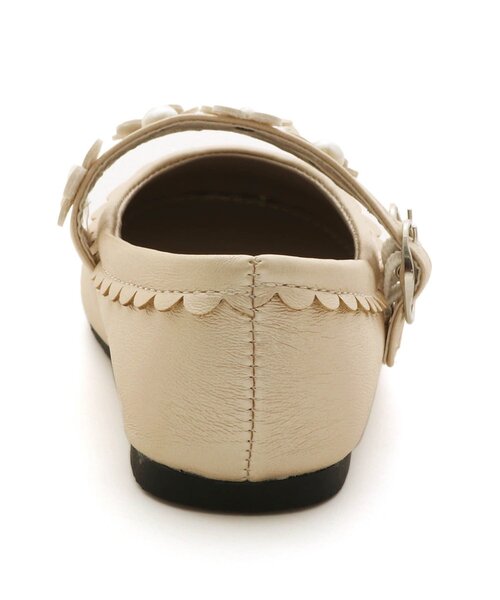 apres les cours（アプレレクール）の「お花モチーフストラップシューズ（パンプス・キッズ・オフホワイト/ブラック・18/19/16/14/15 /20/17）」の13枚目の写真