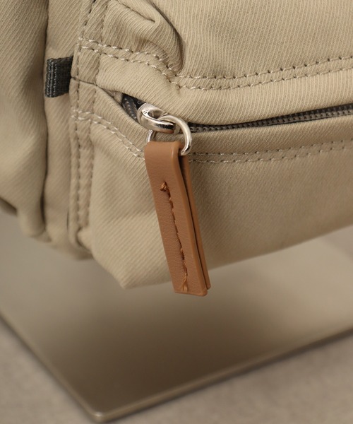 anello（アネロ）の「analloGRANDE anello GRANDE　motte 2WAYナノショルダーバッグ（ショルダーバッグ・レディース・ブラック/ベージュ/グレー/ブルーグレー・FREE）」の14枚目の写真
