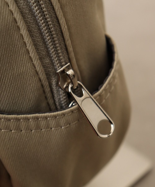 anello（アネロ）の「analloGRANDE anello GRANDE　motte 2WAYナノショルダーバッグ（ショルダーバッグ・レディース・ブラック/ベージュ/グレー/ブルーグレー・FREE）」の17枚目の写真