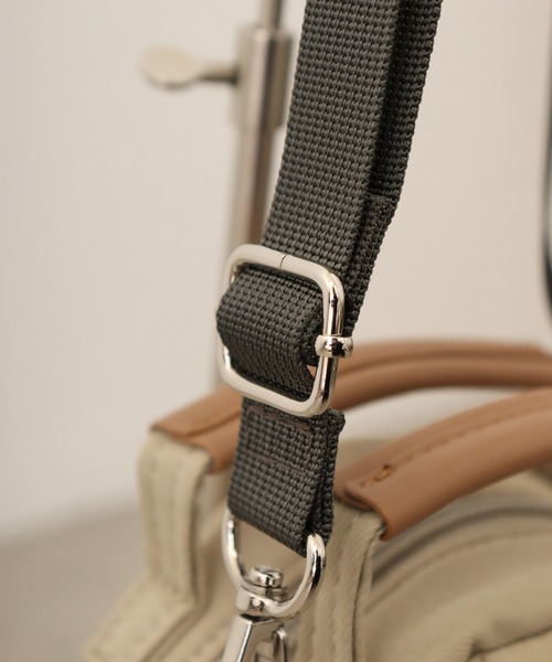 anello（アネロ）の「analloGRANDE anello GRANDE　motte 2WAYナノショルダーバッグ（ショルダーバッグ・レディース・ブラック/ベージュ/グレー/ブルーグレー・FREE）」の18枚目の写真