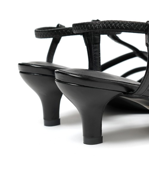 mysty woman（ミスティウーマン）の「ヌーディーストラップサンダル 996696（サンダル・レディース・ブラック/オフホワイト・MEDIUM/LARGE）」の13枚目の写真