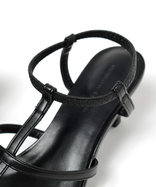 mysty woman（ミスティウーマン）の「ヌーディーストラップサンダル 996696（サンダル・レディース・ブラック/オフホワイト・MEDIUM/LARGE）」の14枚目の写真