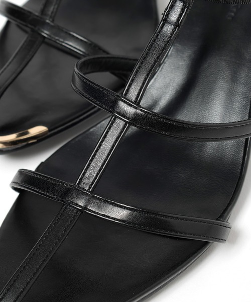 mysty woman（ミスティウーマン）の「ヌーディーストラップサンダル 996696（サンダル・レディース・ブラック/オフホワイト・MEDIUM/LARGE）」の15枚目の写真