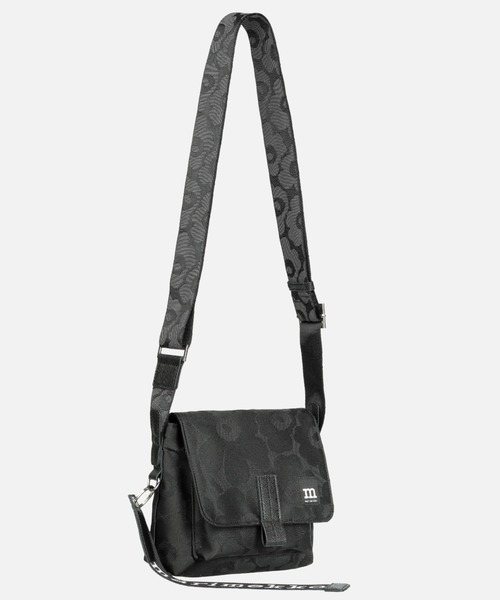 ◯marimekko ブラック ショルダーバッグ marimekko マリメッコ MARIMEKKO バッグ ショルダーバッグ