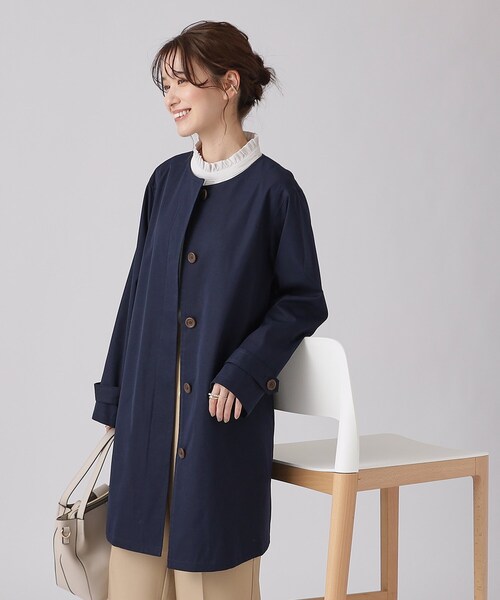 SHOO・LA・RUE（シューラルー）の「◆【防花粉/撥水】ベーシック ノーカラーコート（ノーカラーコート・レディース・ベージュ/ネイビー・02/03/04）」の8枚目の写真