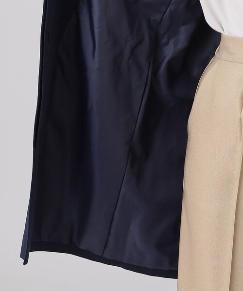 SHOO・LA・RUE（シューラルー）の「◆【防花粉/撥水】ベーシック ノーカラーコート（ノーカラーコート・レディース・ベージュ/ネイビー・02/03/04）」の16枚目の写真