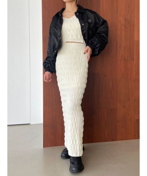 EMODA（エモダ）の「シャーリングロングニットスカート（スカート・レディース・ホワイト/グレー/ブラック・FREE）」の7枚目の写真