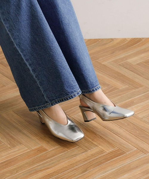 URBAN RESEARCH（アーバンリサーチ）の「『別注』『MADE IN JAPAN』 MILLIWM×URBAN RESEARCH　ヒールパンプス（パンプス・レディース・ブラック/シルバー/オフホワイト・36/37/38）」の6枚目の写真