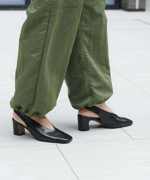 URBAN RESEARCH（アーバンリサーチ）の「『別注』『MADE IN JAPAN』 MILLIWM×URBAN RESEARCH　ヒールパンプス（パンプス・レディース・ブラック/シルバー/オフホワイト・36/37/38）」の11枚目の写真