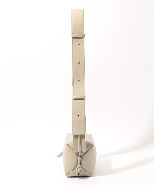 TOMORROWLAND （トゥモローランド）の「MIUUR LANTAU クロスボディ