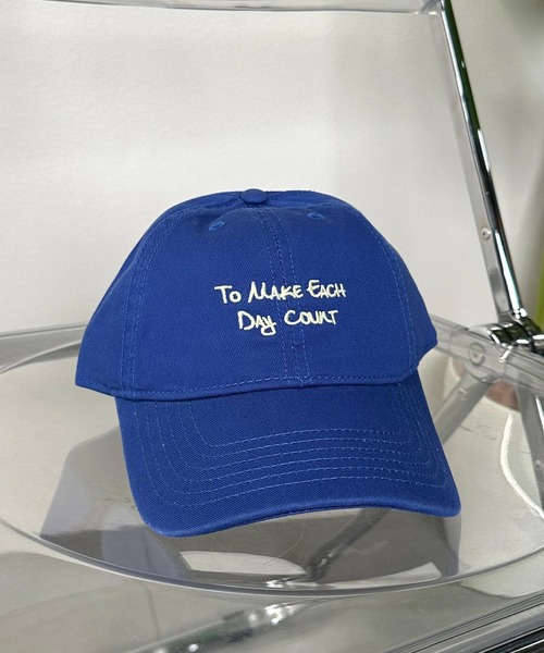 CRB（シーアールビー）の「カラーロゴ刺繍キャップ（キャップ・レディース・チャコールグレー/ブルー/アイボリー/ベージュ・F）」の4枚目の写真