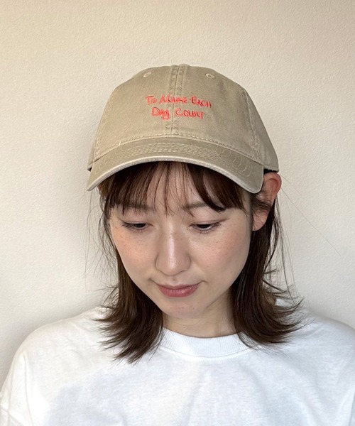 CRB（シーアールビー）の「カラーロゴ刺繍キャップ（キャップ・レディース・チャコールグレー/ブルー/アイボリー/ベージュ・F）」の6枚目の写真