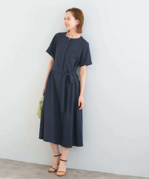 URBAN RESEARCH ROSSO WOMEN（アーバンリサーチ　ロッソ）の「Aラインショートスリーブワンピース（ワンピース・レディース・グレー系その他/ライトカーキ/ネイビー・FREE）」の10枚目の写真