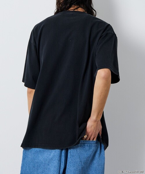FREAK'S STORE（フリークスストア）の「FREAK’S STORE/フリークスストア STARWARS/スターウォーズ(POSTER) フロスト加工ショートスリーブTシャツ/半袖/リラックスフィット（Tシャツ/カットソー・メンズ・ブラック/ホワイト・MEDIUM/LARGE）」の16枚目の写真