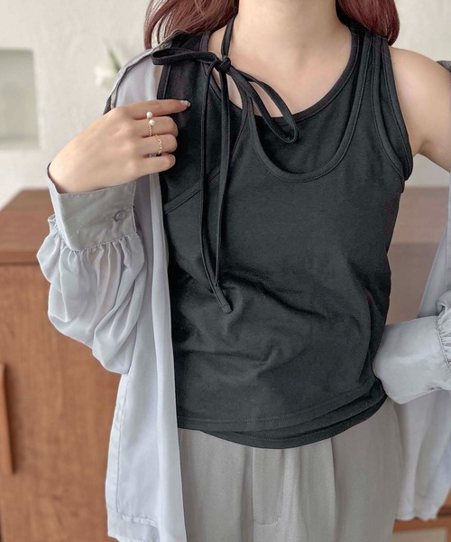 apres jour clair（アプレジュールクレア）の「【apres jour clair】マルチWAYデザインタンクトップ【ZOZOTOWN限定アイテム】（タンクトップ・レディース・ブラック/オフホワイト・フリー/X-LARGE）」の2枚目の写真