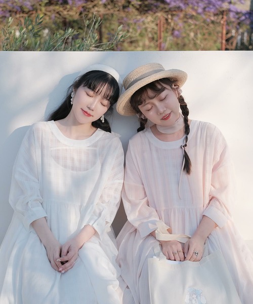 miolite（ミオライト）の「シアー チェック フレア ワンピース miolite（ワンピース・レディース・ホワイト/ベビーピンク/ブルーグリーン・M）」の17枚目の写真
