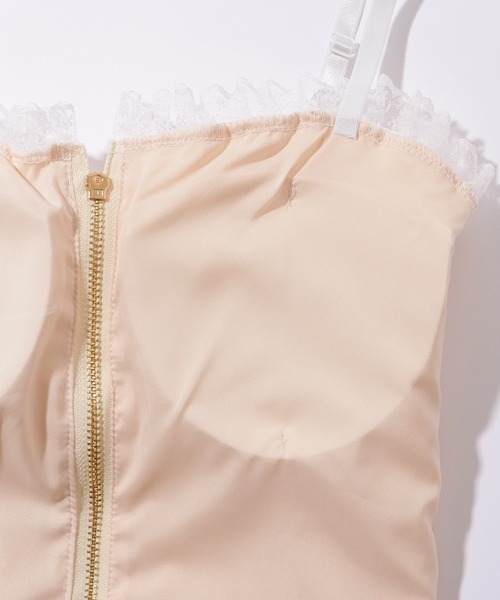 Lace Ladies(レースレディース)の「フリルレース フロントジップ カップ付き ビスチェ(キャミソール・レディース・アイボリー/ブラック・FREE)」の19枚目の写真