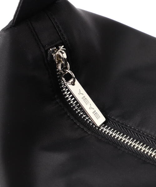 YIE YIE(イエイエ)の「YIE YIE/イエイエ/SUPER SASHA BAG(ショルダーバッグ・レディース・ブラック・FREE)」の15枚目の写真