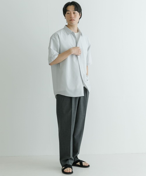 URBAN RESEARCH(アーバンリサーチ)の「『UR TECH DRYLUXE』DRY LUXE SHORT SLEEVE SHIRTS(シャツ/ブラウス・メンズ・オフホワイト/チャコールグレー/ネイビー・SMALL/MEDIUM/LARGE)」の7枚目の写真