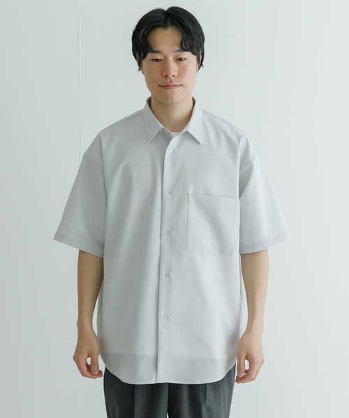 URBAN RESEARCH(アーバンリサーチ)の「『UR TECH DRYLUXE』DRY LUXE SHORT SLEEVE SHIRTS(シャツ/ブラウス・メンズ・オフホワイト/チャコールグレー/ネイビー・SMALL/MEDIUM/LARGE)」の15枚目の写真