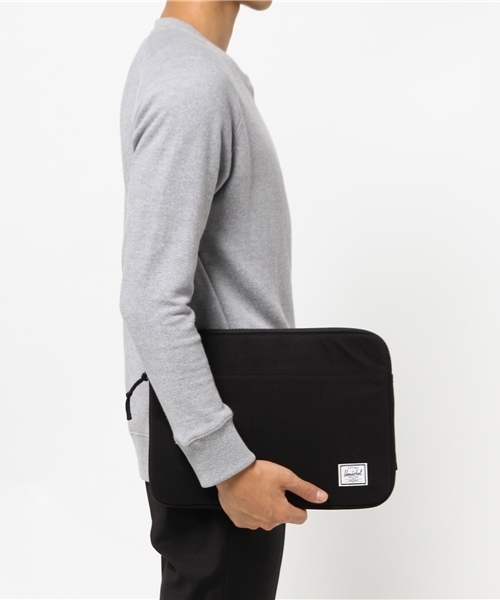 BEAMS（ビームス）の「Herschel×BEAMS / 別注 ANCHORS （クラッチバッグ・メンズ・グレー/ブラック/ネイビー・ONE SIZE）」の12枚目の写真