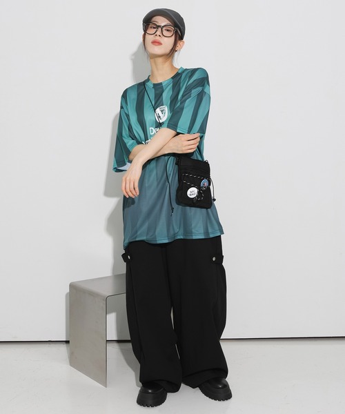 FOLLOWIN（フォロウィン）の「[UNISEX][カタチ綺麗！！]サイドスナップダブルアジャストバルーンワイドパンツ（カーゴパンツ・レディース・ホワイト/ブラック・FREE）」の11枚目の写真