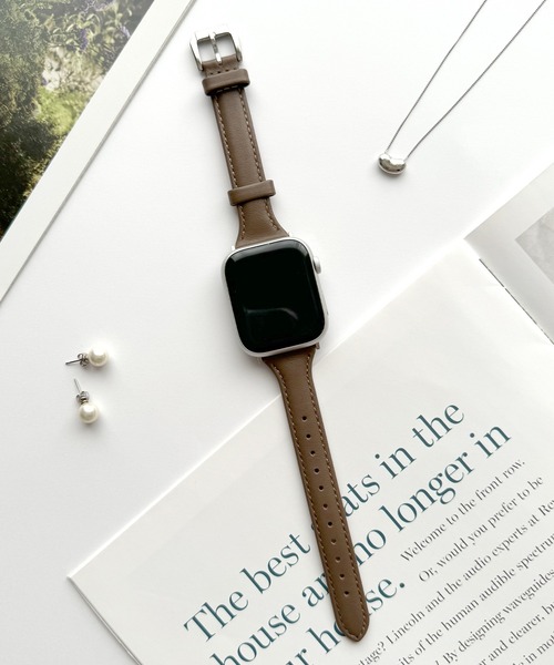 UNii(ユニー)の「シンプルレザースリムバンド Apple Watch バンド ベルト 41/40/38mm 上品 くすみカラー おしゃれ(デジタル腕時計・レディース・ブラウン/ホワイト/ライトグレー/ベージュ/ピンク・ONE SIZE)」の4枚目の写真