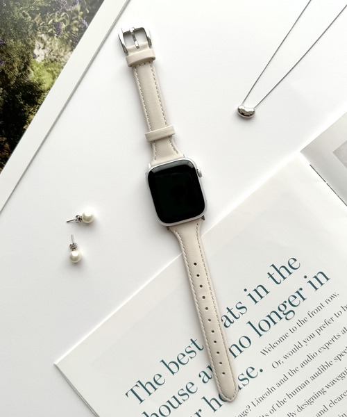UNii(ユニー)の「シンプルレザースリムバンド Apple Watch バンド ベルト 41/40/38mm 上品 くすみカラー おしゃれ(デジタル腕時計・レディース・ブラウン/ホワイト/ライトグレー/ベージュ/ピンク・ONE SIZE)」の2枚目の写真