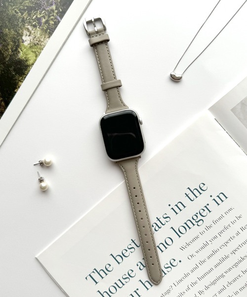 UNii(ユニー)の「シンプルレザースリムバンド Apple Watch バンド ベルト 41/40/38mm 上品 くすみカラー おしゃれ(デジタル腕時計・レディース・ブラウン/ホワイト/ライトグレー/ベージュ/ピンク・ONE SIZE)」の3枚目の写真