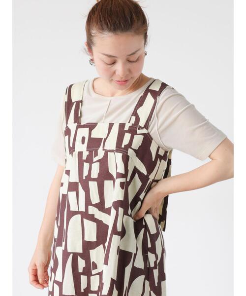 Lugnoncure(ルノンキュール)の「ベロア半袖トップス(Tシャツ/カットソー・レディース・オフホワイト/グレー/ネイビー・F)」の2枚目の写真