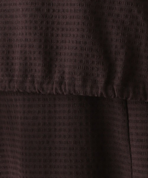 GLOBAL WORK（グローバルワーク）の「MATINEE LINE/ドロストブラウス＊キャミワンピース/123953（ワンピース・レディース・ブラック/ブラウン・LARGE/MEDIUM）」の4枚目の写真