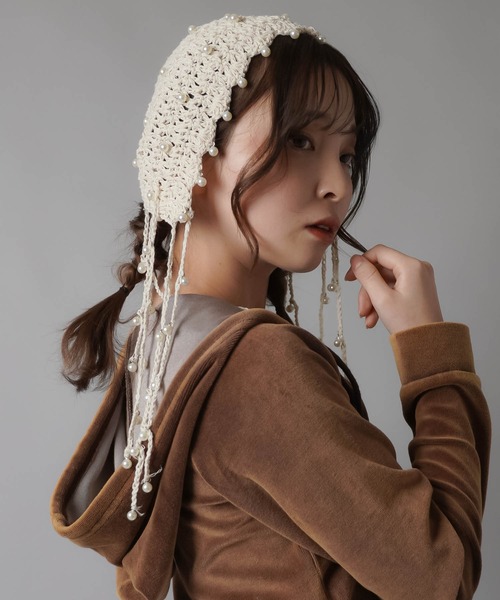 SPINNS（スピンズ）の「ミニパール付 サマーニットキャップ（ニットキャップ/ビーニー・レディース・ブラック/アイボリー/レッド・ONESIZE）」の9枚目の写真