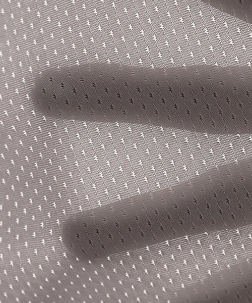 試着のみ未使用品　サンバリア　パーカー セール】着脱可能サンバイザー付き日焼け防止メッシュパーカー