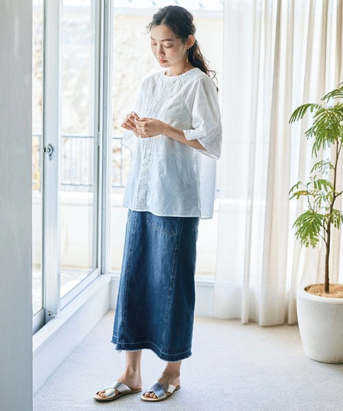 and myera（アンド マイラ）の「ａｎｄ　ｍｙｅｒａ　アンティークブラウス（シャツ/ブラウス・レディース・ホワイト・MEDIUM/LARGE/X-LARGE/SMALL）」の3枚目の写真