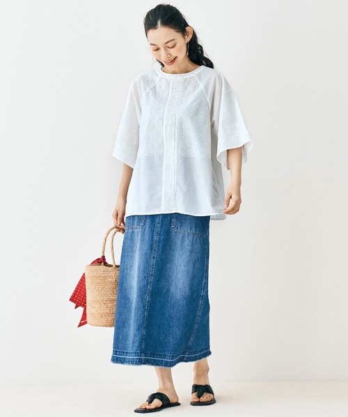and myera（アンド マイラ）の「ａｎｄ　ｍｙｅｒａ　アンティークブラウス（シャツ/ブラウス・レディース・ホワイト・MEDIUM/LARGE/X-LARGE/SMALL）」の4枚目の写真