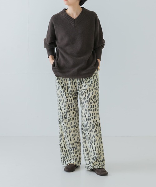 URBAN RESEARCH（アーバンリサーチ）の「ブラッシュプリントギャザーパンツ（その他パンツ・レディース・ブラック系その他/ホワイト系その他・FREE）」の20枚目の写真