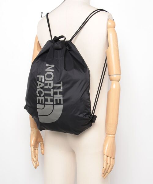 THE NORTH FACE(ザノースフェイス)の「【THE NORTH FACE】PF SAC PACK / ピーエフサックパック(ショルダーバッグ・メンズ・グリーン系その他/ブラック/グリーン/ベージュ系その他/ブルー系その他/パープル/グリーン系その他2・FREE)」の10枚目の写真