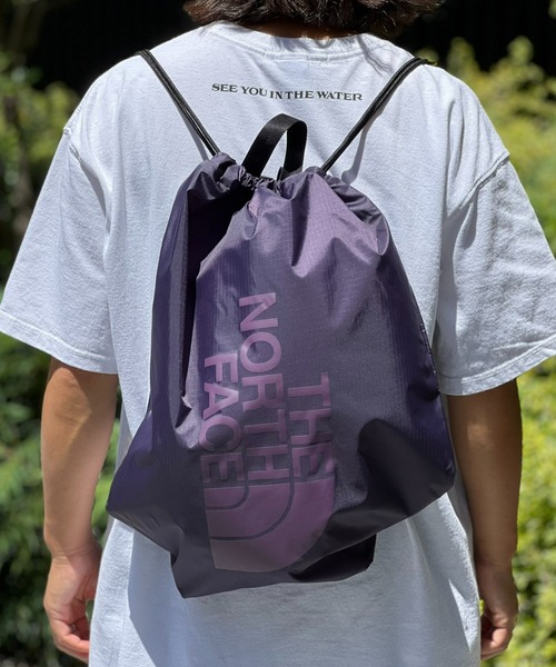 THE NORTH FACE(ザノースフェイス)の「【THE NORTH FACE】PF SAC PACK / ピーエフサックパック(ショルダーバッグ・メンズ・グリーン系その他/ブラック/グリーン/ベージュ系その他/ブルー系その他/パープル/グリーン系その他2・FREE)」の7枚目の写真