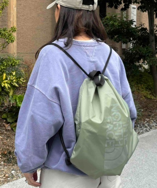 THE NORTH FACE(ザノースフェイス)の「【THE NORTH FACE】PF SAC PACK / ピーエフサックパック(ショルダーバッグ・メンズ・グリーン系その他/ブラック/グリーン/ベージュ系その他/ブルー系その他/パープル/グリーン系その他2・FREE)」の16枚目の写真