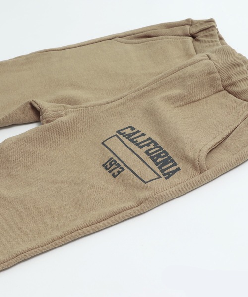 chil2(チルツー)の「ロゴ 裏毛スウェットパンツ(スウェットパンツ・キッズ・グレー/ブラック/ネイビー/ベージュ・110cm/90cm/150cm/140cm/120cm/100cm/130cm)」の18枚目の写真
