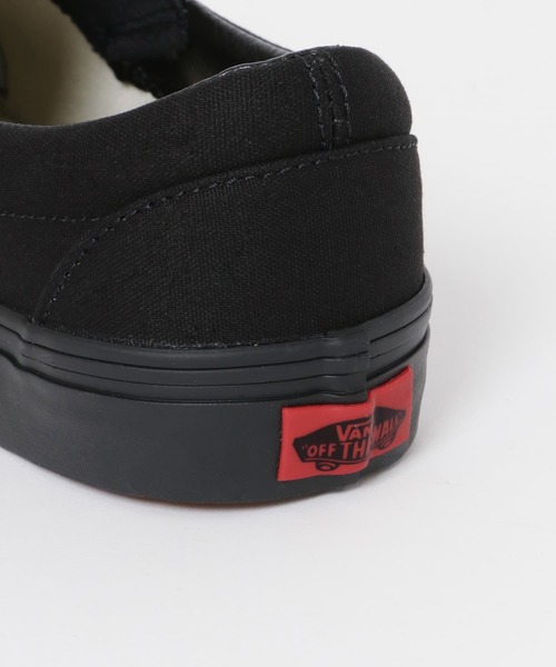 VANS（バンズ）の「VANS　UA Classic Slip-On（スニーカー・メンズ・ネイビー/チェック/ホワイト/ブラック系その他/ブラック・8/8.5/9.5/10/9）」の6枚目の写真