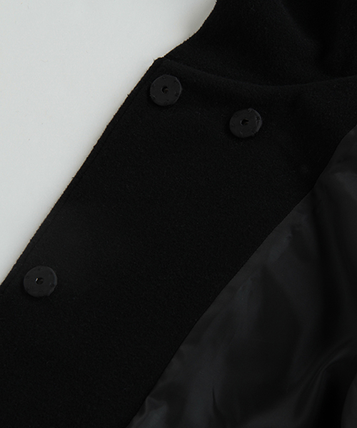 ikka(イッカ)の「ウールハーフフーテッドコート(ピーコート・レディース・グレー/オリーブ/ブラック/ベージュ・MEDIUM/LARGE)」の11枚目の写真