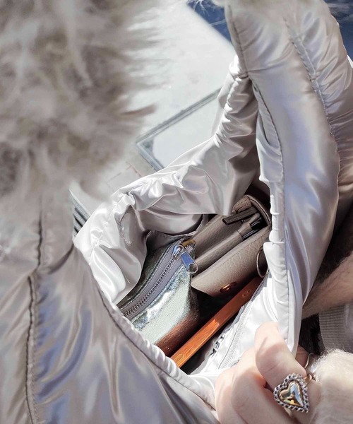 CONTROL FREAK（コントロールフリーク）の「CONTROL FREAK / CTFK（コントロールフリーク）フワフワハンドルバッグ（ハンドバッグ・レディース・ブラック/グリーン/シルバー・FREE）」の17枚目の写真