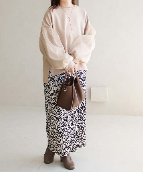 Social GIRL（ソーシャルガール）の「ダンボール オーガンジー ボリューム袖 トップス スウェット トレーナー（スウェット・レディース・アイボリー/ブラック/ベージュ・M）」の8枚目の写真