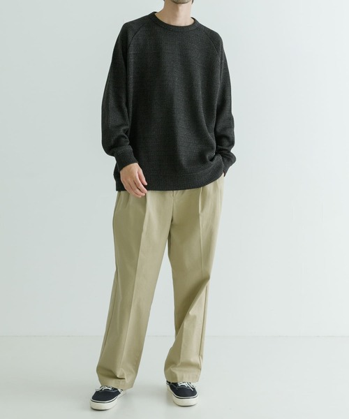 URBAN RESEARCH（アーバンリサーチ）の「LOWGAUGE KANOKO CREW-NECK（Tシャツ/カットソー・メンズ・ベージュ/ブラック/オフホワイト・MEDIUM/LARGE）」の4枚目の写真