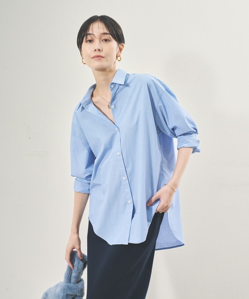 Elura(エルーラ)の「名品!しわになりにくい アイロンいらずレギュラーシャツ/133659(シャツ/ブラウス・レディース・ホワイト/ブラック系その他/ブルー/ライトブルー/ライトピンク/ブルー系その他2/ネイビー・LARGE/MEDIUM/SMALL)」の4枚目の写真