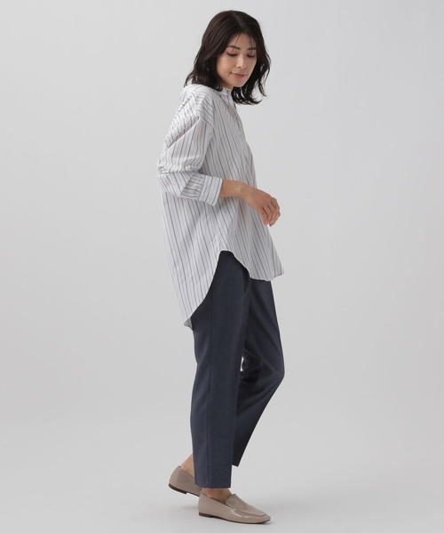 Elura(エルーラ)の「名品!しわになりにくい アイロンいらずレギュラーシャツ/133659(シャツ/ブラウス・レディース・ホワイト/ブラック系その他/ブルー/ライトブルー/ライトピンク/ブルー系その他2/ネイビー・LARGE/MEDIUM/SMALL)」の13枚目の写真