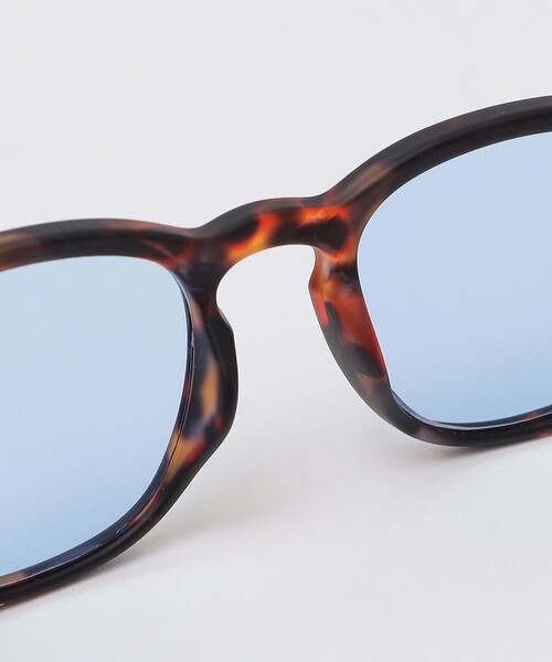 SHIPS（シップス）の「IZIPIZI: LIGHT COLOR E MODEL（サングラス・メンズ・ベージュ/ブラウン/ブラック/ダークブラウン・ONE SIZE）」の9枚目の写真