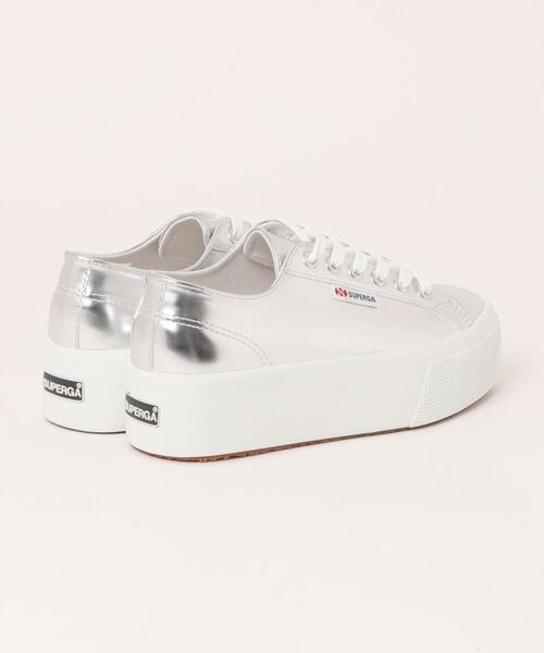 SUPERGA(スペルガ)の「【SUPERGA】2790 MIRROR FAUX LEATHER(スニーカー・レディース・シルバー・36/37/38)」の2枚目の写真
