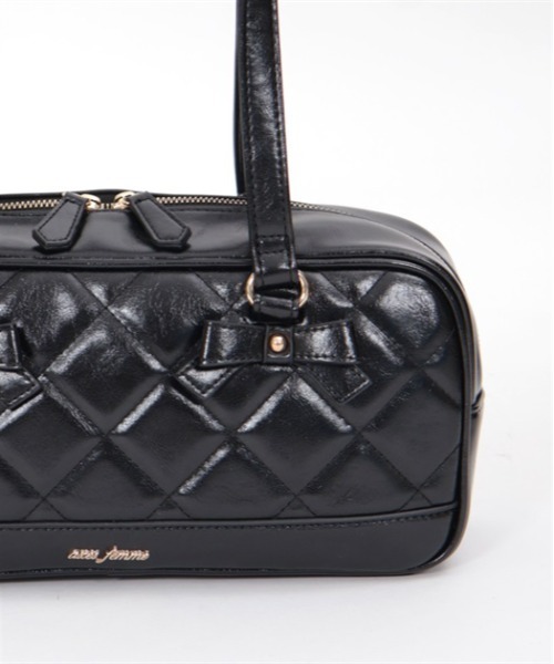 axes femme（アクシーズファム）の「ヨコ型キルトボストンバッグ（ボストンバッグ・レディース・ホワイト/ブラック・FREE）」の7枚目の写真